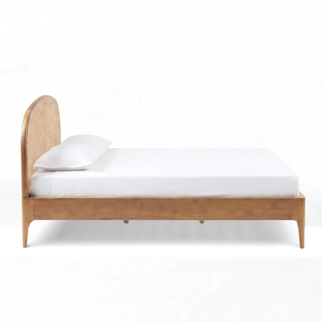 Natural rattan bed